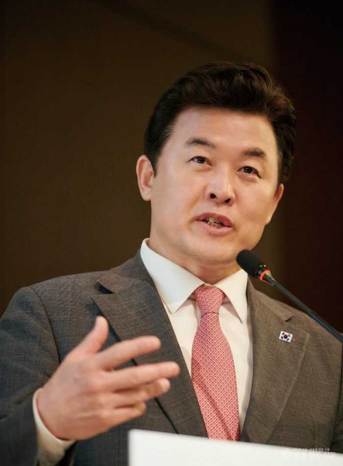 윤영석의원.jpg