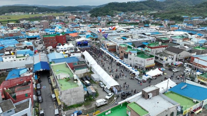 1. 10월의 광천, 100년 시장과 맛·공연·체험이 한자리에.jpg