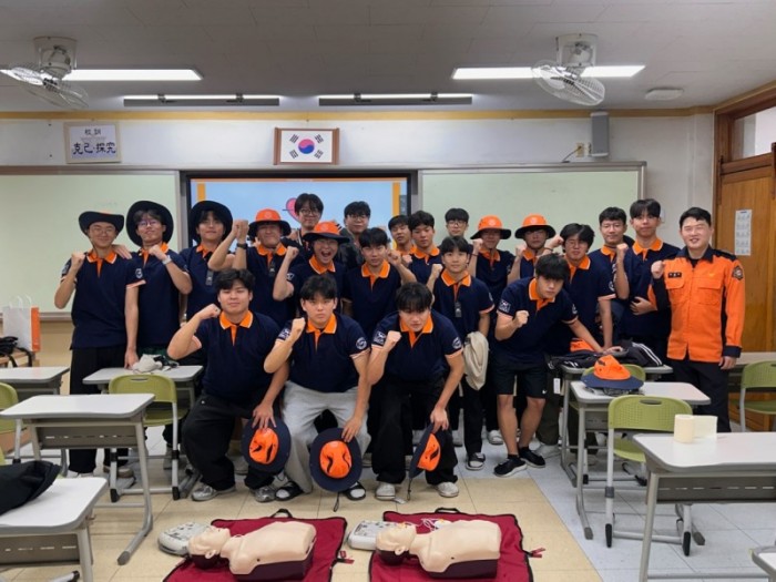261027-3의창소방서, 119주니어소방관 응급처치 교육 실시.jpg