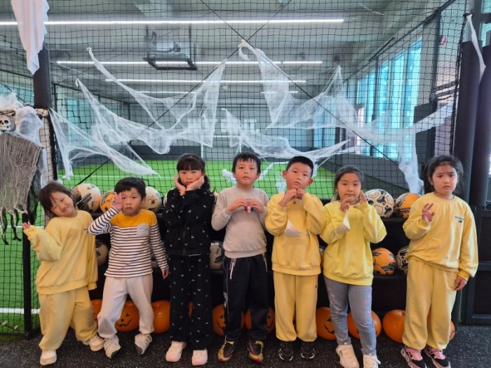 김천서부초병설유 축구교실 사진1.jpg