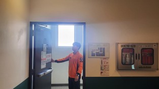 성산소방서, 화재피해를 막아주는 방화문,  꼭 닫아주세요!