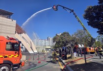 성산소방서, 2026년 전국체전 대비 창원실내수영장 합동 소방 훈련 시행