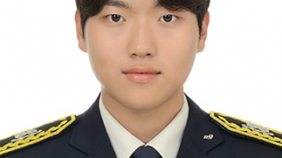 의창소방서, 하늘 위에서 빛난 소방관의 사명감,  이헌경 소방교 비행기 안 응급환자 생명 구해
