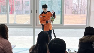의창소방서, 완강기 사용요령 홍보