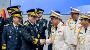 베트남 감옥관리경찰국장, 교정본부 방문