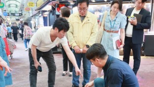 김정식 미추홀구청장, 민선 9기 첫 현장 행보로 전통시장 찾아