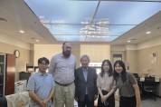 「정용상 동북아역사재단 사무총장, 세계적 한국학자 렘코 브뢰커 교수와 맞손
