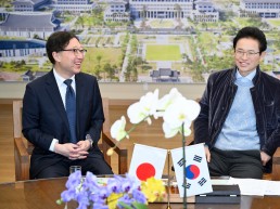 경북도 駐부산일본총영사 방문... 한일 지방정부 간 교류 현안 논의