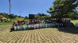 경북도 「GB(경북)대학사회봉사단」 영덕산불피해 지역서‘희망나무 심기’봉사활동 펼쳐
