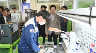 경북교육청, 경북기능경기대회 기술인재 뜨거운 도전 시작