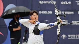 예천군청 김제덕 선수, 2026 현대양궁월드컵 4차 대회 단체전 금메달·개인전 동메달 획득