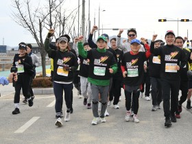 이철우 경북도지사, 구미 박정희 마라톤 참가