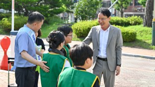 영주시, ‘등굣길 교통안전 캠페인’ 나서