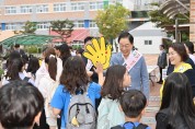 임종식 경상북도 교육감 예비후보, 이주 배경 학생들 국기 태권도 활용 교육 프로그램 공약 밝혀