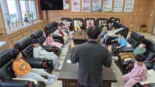 경상북도 교육청  초등학교 곳곳을 둘러봐요!