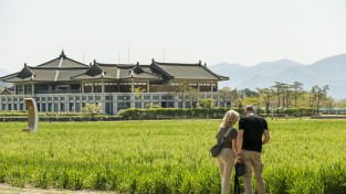 경주 외국인 관광객 증가세 뚜렷…관광시장 다변화 ‘현장 체감’