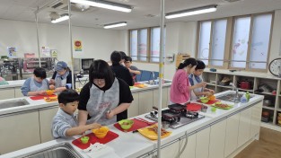 문경시 청소년문화의집, 가족 체험형 ‘피크닉 도시락 만들기’ 운영