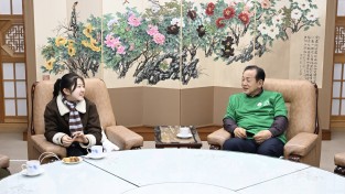 문경시 홍보대사 윤윤서, 시민들에게 감사 인사 전해