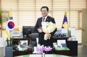 안동시의회 손광영 의원, ‘2025 지방자치 의정대상’ 대상 수상