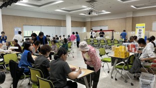 봉화군, 찾아가는 농촌왕진버스 맞춤 진료에 의료사각 해소