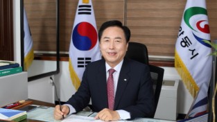 서릿발 칼날 위에 선 행정통합, 희망의 봄으로 갈 수 있는가 권기창안동시장 기고문