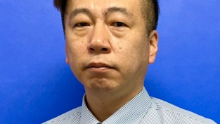 시내버스운행중 불이난 승용차 발견 시내버스內 소화기 2대로 화제진압