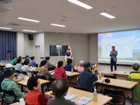 모든  어르신들 노년을 행복하게 삽시다