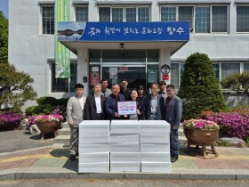 포천시 창수면 양돈농가 어버이 날 맞아 경로당에 돼지고기 기탁
