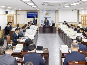 경북도의회 예결특위, 2026년도 도 예산안 종합심사 착수