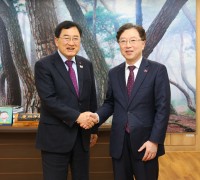 경주시, 오스카 츠요시 주부산일본총영사 예방… APEC 성공 개최 외교 성과 공유